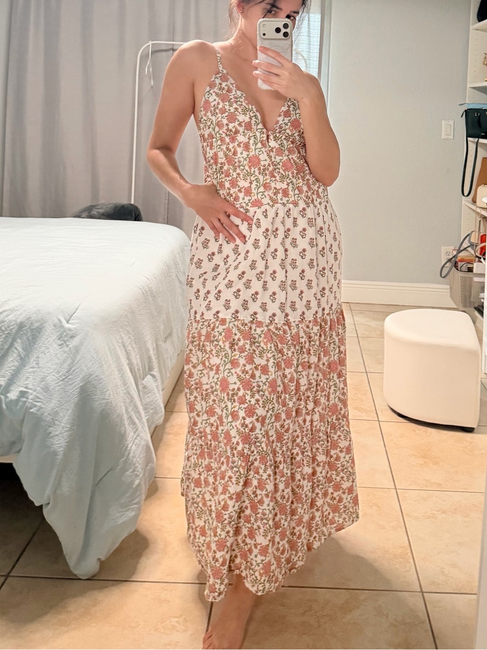 Japna Floral Tiered V-Neck Maxi Dress - White & Pink